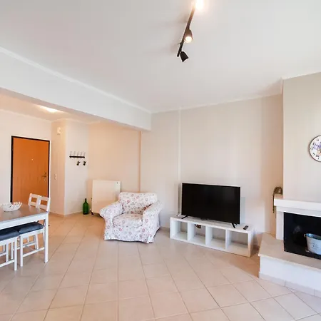Irida Apartment