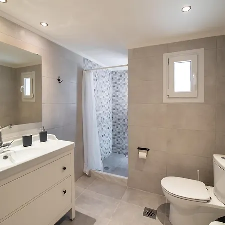 Apartment Irida